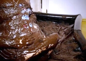 LyndraLynn - Slime and Mud WAM Top Clips