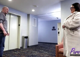 Luna Lark Fucks BBW Stranger