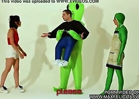 ANALIZATOR THE FIRST PORN MOVIE WITH AN ALIEN