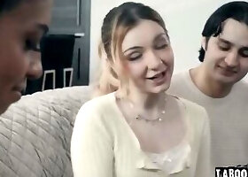 Ravyn Alexa's Student Swap Threesome!