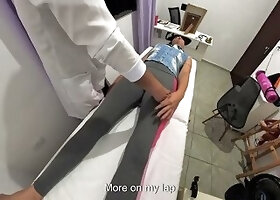 Orthopedic doctor takes off the patient's clothes and ejaculates on her face.
