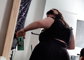 Big boobs milf masturbates with her dildo